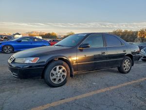 Toyota Camry LE 3.0L 6 1999