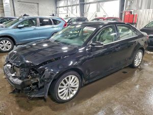 Volkswagen Jetta SEL 1.8L 4 2014