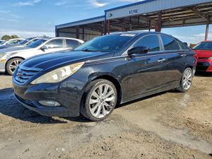Hyundai Sonata SE 2.4L 4 2011