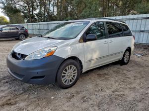 Toyota Sienna XLE 3.5L 6 2007