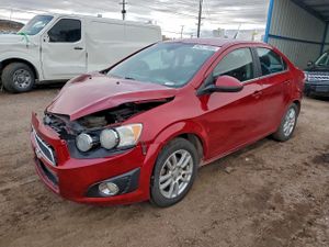 Chevrolet Aveo (Sonic) LT 1.8L 4 2013