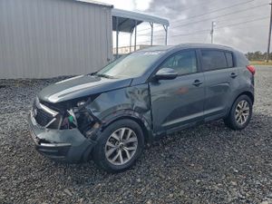 Kia Sportage LX 2.4L 4 2015