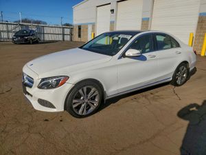 Mercedes-Benz C 300 4MATIC 2.0L 4 2015