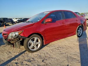 Toyota Corolla BASE 1.8L 4 2012