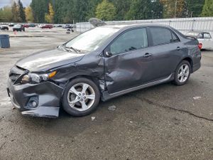 Toyota Corolla BASE 1.8L 4 2011