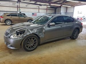 Infiniti G37 3.7L 6 2011