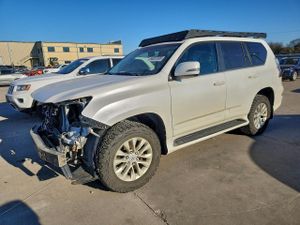 Lexus GX 460 4.6L 8 2015