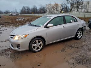 Toyota Corolla BASE 1.8L 4 2011