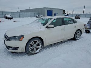 Volkswagen Passat SE 2.5L 5 2014