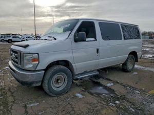 Ford Econoline E350 SUPER DUTY WAGON 5.4L 8 2014
