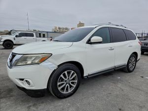 Nissan Pathfinder S 3.5L 6 2014