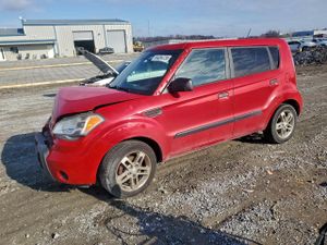 Kia Soul + 2.0L 4 2010