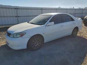 Toyota Camry LE 2.4L 4 2003