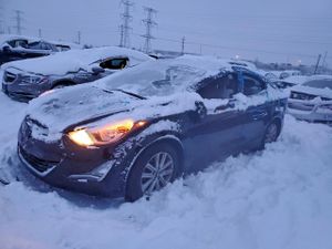 Hyundai Elantra SE 1.8L 4 2014