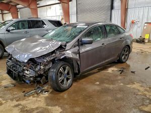 Ford Focus SE 2.0L 4 2012