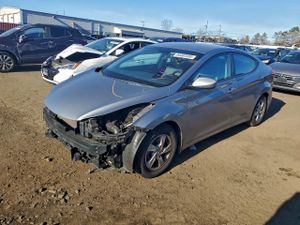 Hyundai Elantra SE 1.8L 4 2015