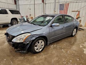 Nissan Altima BASE 2.5L 4 2010