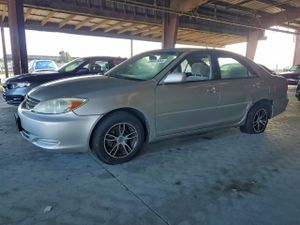 Toyota Camry LE 2.4L 4 2004