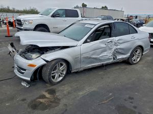 Mercedes-Benz C 250 1.8L 4 2012