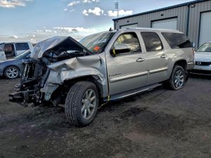 GMC Yukon DENALI 6.2L 8 2007