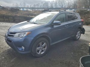 Toyota Rav4 XLE 2.5L 4 2014