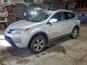 Toyota Rav4 XLE 2.5L 4 2013