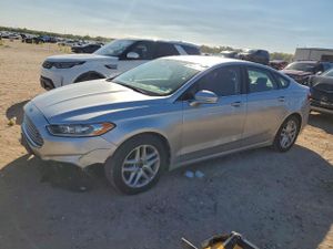 Ford Fusion SE 2.5L 4 2014