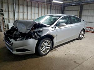 Ford Fusion SE 2.5L 4 2014
