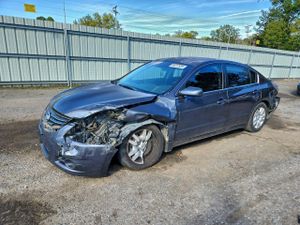 Nissan Altima BASE 2.5L 4 2012