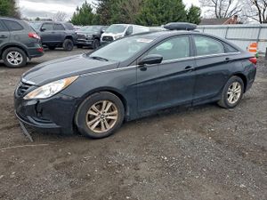 Hyundai Sonata GLS 2.4L 4 2013