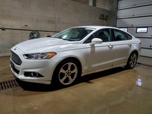 Ford Fusion SE 2.5L 4 2013
