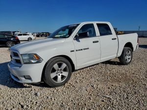 Dodge RAM ST 5.7L 8 2012