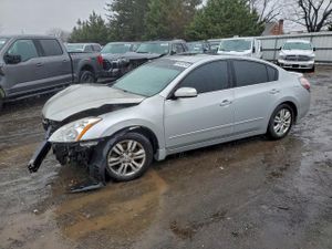 Nissan Altima BASE 2.5L 4 2010