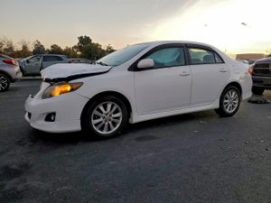 Toyota Corolla BASE 1.8L 4 2010