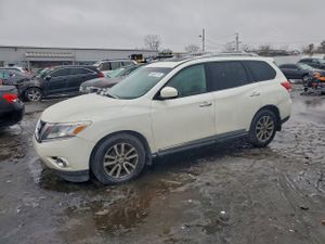 Nissan Pathfinder S 3.5L 6 2015