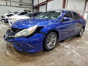 Toyota Camry LE 2.5L 4 2015