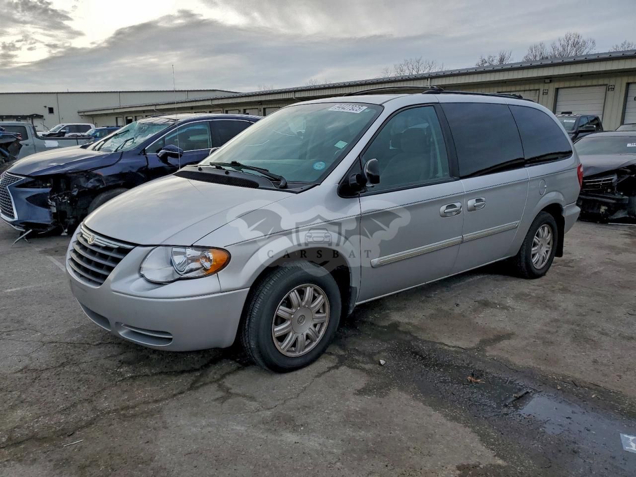 Chrysler Town & Country TOURING 3.8L 6 2007
