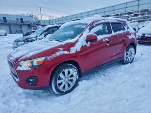 Mitsubishi Outlander ES 2.0L 4 2013