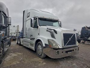 Volvo VNL VNL 12.8L 6 2013