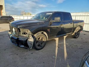 Dodge RAM 5.7L 8 2011