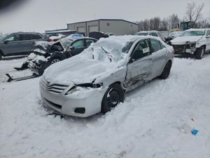 Toyota Camry BASE 2.5L 4 2011