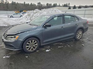 Volkswagen Jetta SE 1.8L 4 2015
