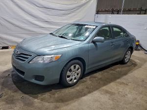 Toyota Camry BASE 2.5L 4 2010