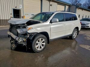 Toyota Highlander BASE 3.5L 6 2012