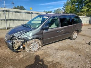 Chrysler Town & Country LX 3.3L 6 2003