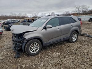 Kia Sorento LX 2.4L 4 2014