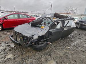 Toyota Corolla BASE 1.8L 4 2013