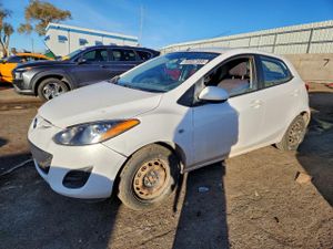Mazda 2 1.5L 4 2012
