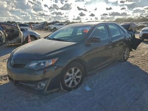 Toyota Camry BASE 2.5L 4 2012