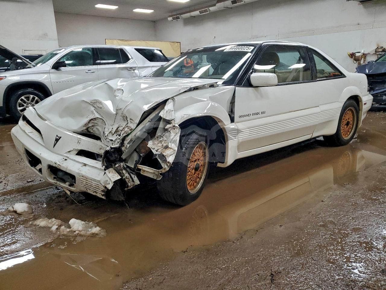 Pontiac Grand Prix SE 3.1L 6 1992